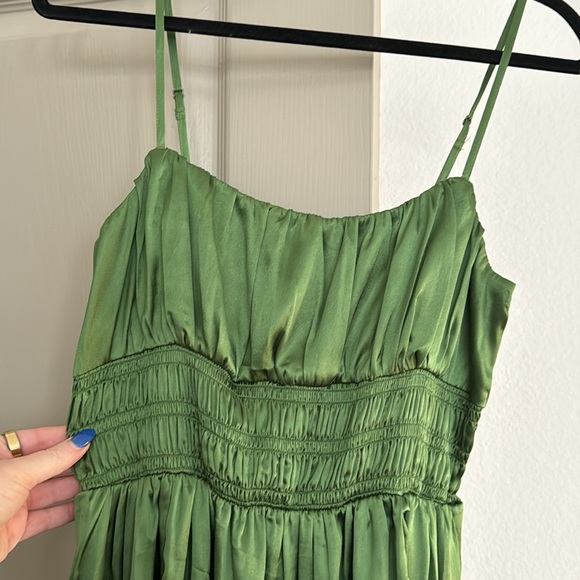 Abercrombie Green Midi Dress - Picture 2 of 4